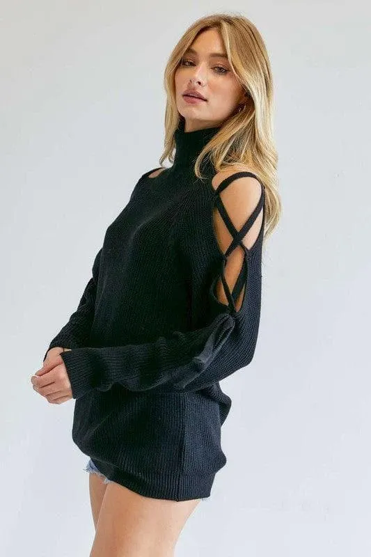 Davi & Dani Solid Turtleneck Cutout Long Sleeve Sweater