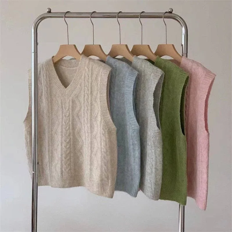 Loose-Fit V-Neck Solid Color Twisted Knit Vest