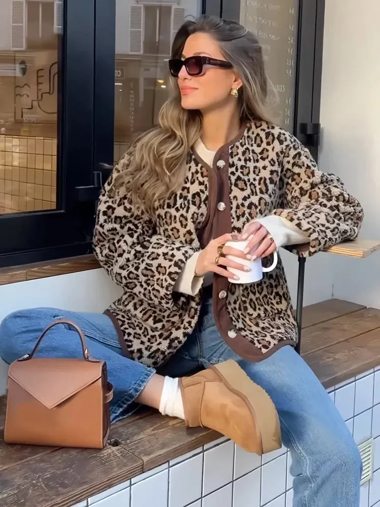 LYDIA | Chic Leopard Cardigan