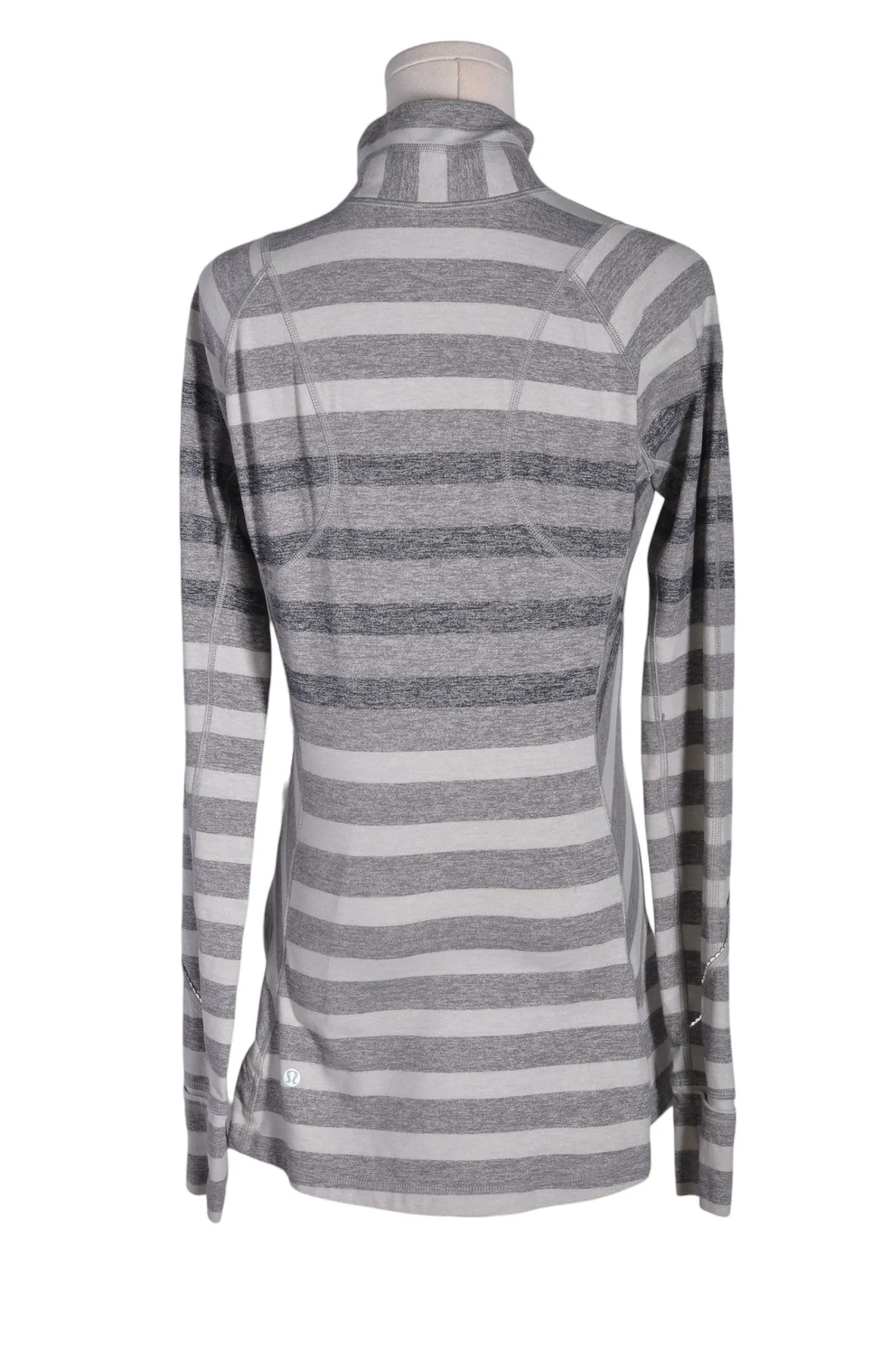 UNBRANDED Women Sweaters Regular fit in Gray - M